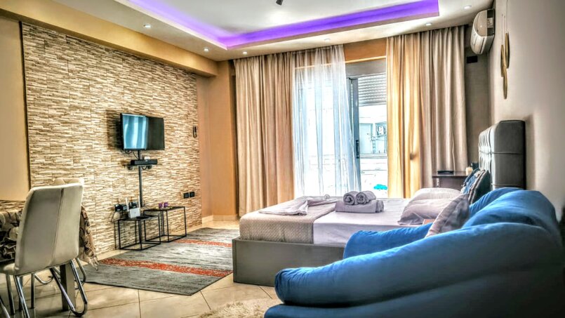 Vlora promenade beach studio apartment