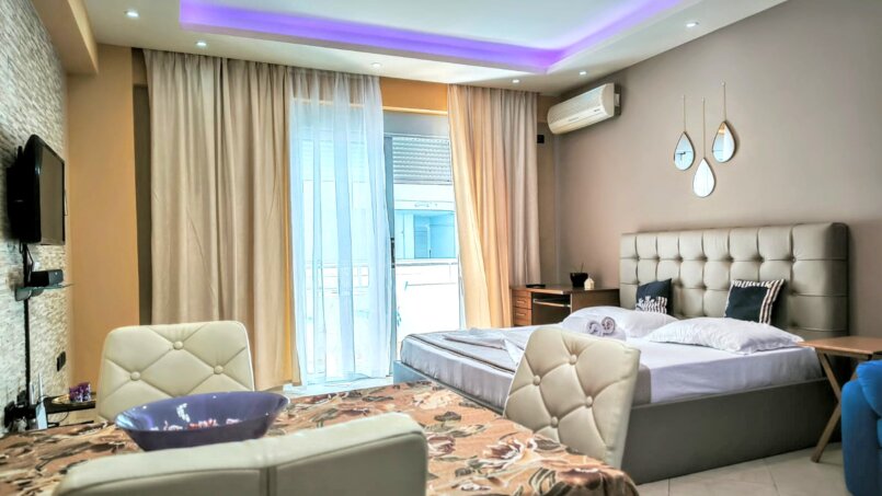 Vlora promenade beach studio apartment