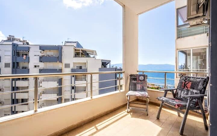 Apartment in Vlora for rent in Lungomare area.